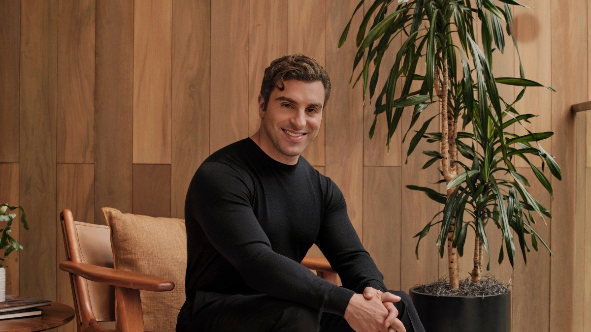 Airbnb CEO Brian Chesky Says Current Tech Lacks an AI Operating System