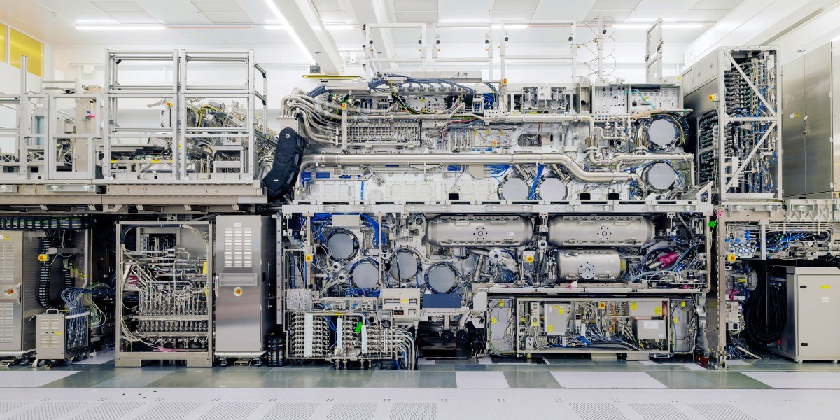 The $400M Bottleneck: How ASML’s High-NA EUV Dictates the Future of AI