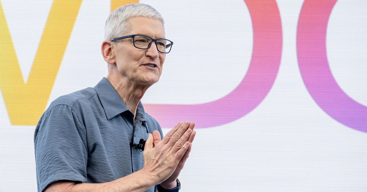WWDC 2026: Apple Forges an AI Fortress Through Proprietary Hardware